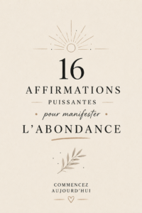 Femme souriante pratiquant des affirmations devant un miroir pour attirer l'abondance.