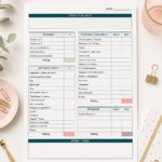 Femme examinant son budget familial avec un ordinateur et des documents.