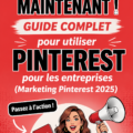 Un bureau avec un ordinateur affichant un tableau Pinterest pour une stratégie marketing.