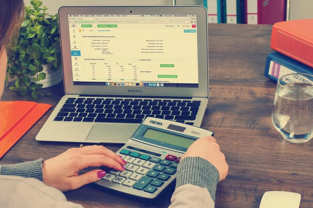 Credavo Comptes interface claire pour gestion de trésorerie